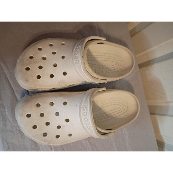 Crocs White Women's Sz 8 Men's Sz 10 Comfort - Picture 1 of 7